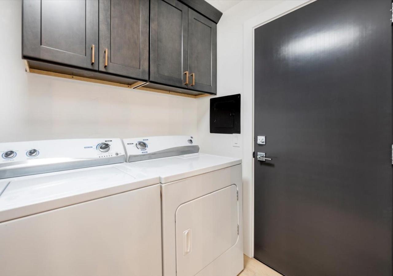 Mid Century Modern Boise-River Bungalow W/ Hot Tub Kültér fotó