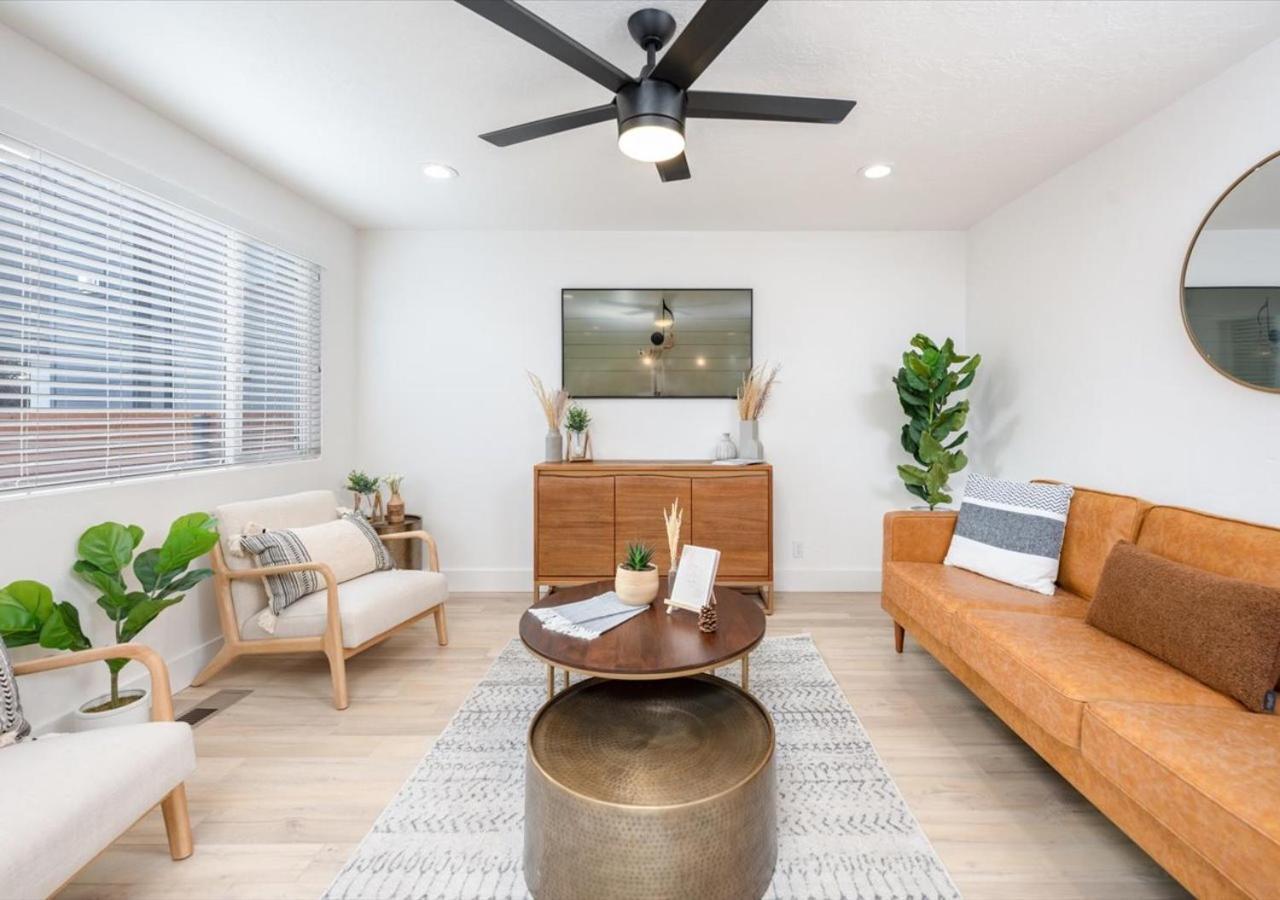 Mid Century Modern Boise-River Bungalow W/ Hot Tub Kültér fotó